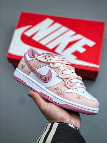 Footwear 241797759