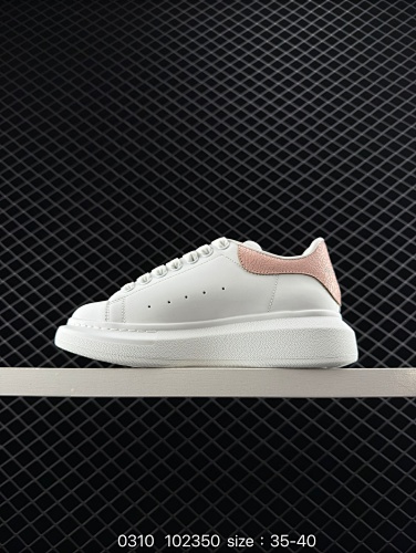 Alexander McQueen - 201150371