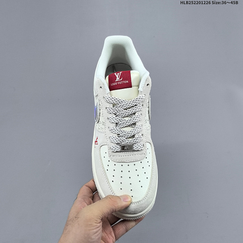 Footwear 244548993 photograph 7