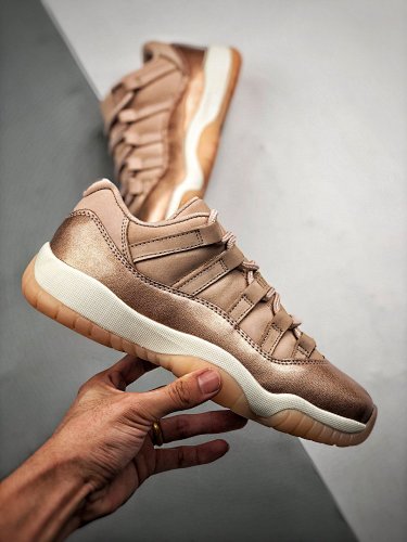 Air Jordan 11 - 184575400