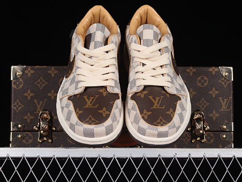 Louis Vuitton Trainer - 183043334