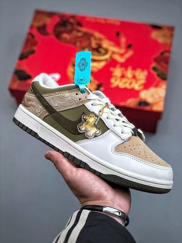Footwear 241809080