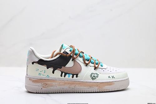 Footwear 241807717