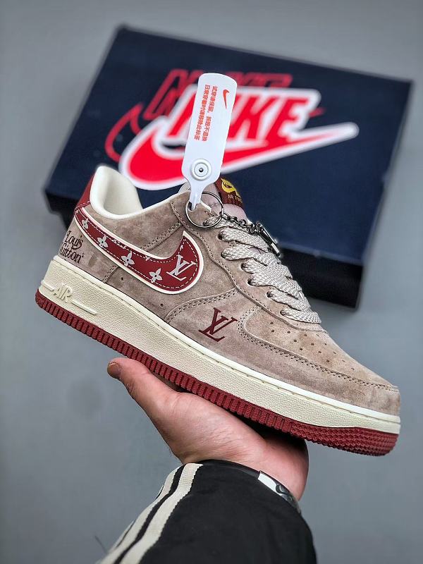 Footwear 241807461