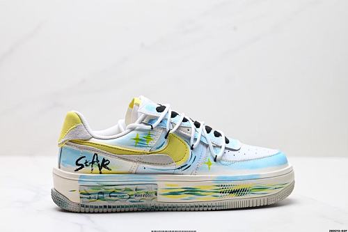 Footwear 241799134