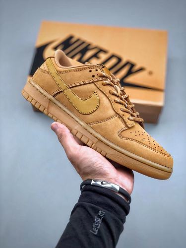Footwear 241819560