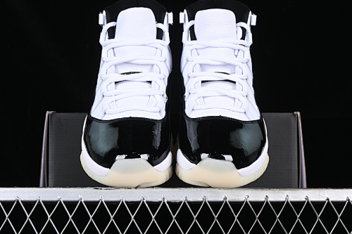 Air Jordan 11 - 184575470