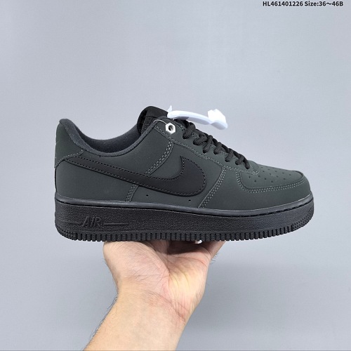 Footwear 244548931