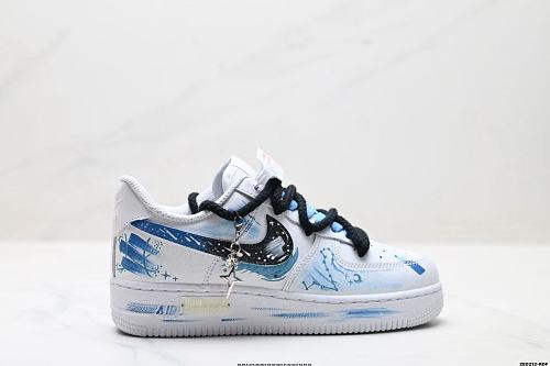 Footwear 241790320
